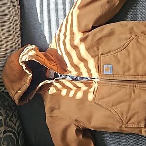 Boys Carhartt jacket xs 6